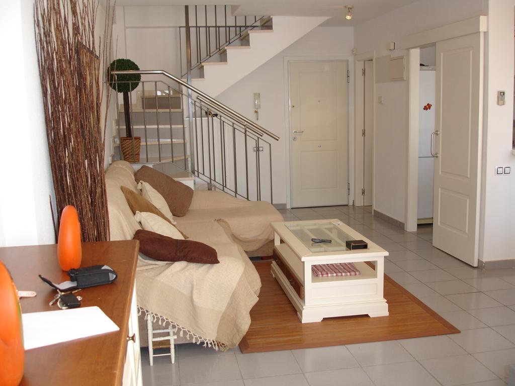 Villamarina Apartments - Zand Properties Benidorm Habitación foto