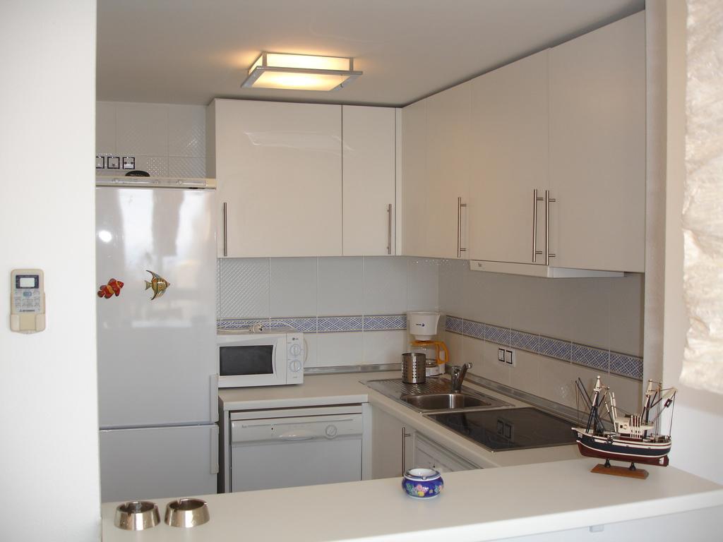 Villamarina Apartments - Zand Properties Benidorm Habitación foto
