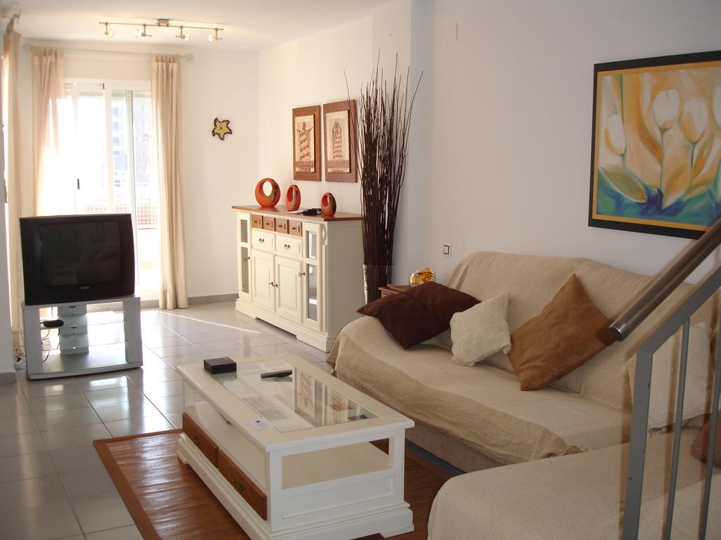 Villamarina Apartments - Zand Properties Benidorm Habitación foto
